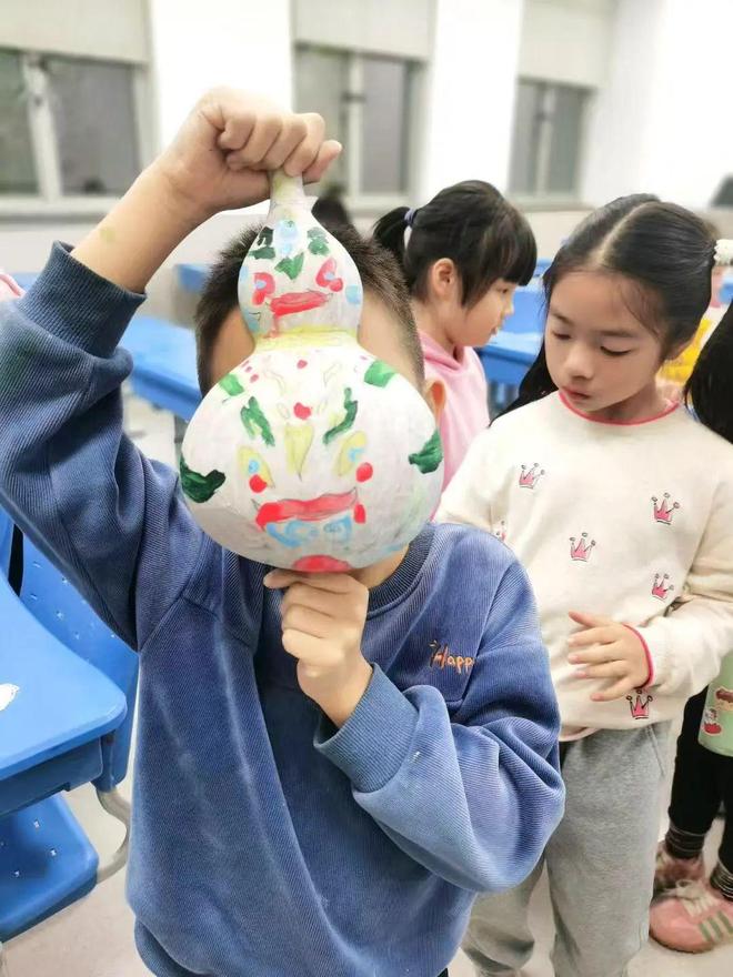 公益市集……精彩纷呈的一周等你来参与！澳门新葡京非遗葫芦彩绘、爱心陪伴跑、(图2)