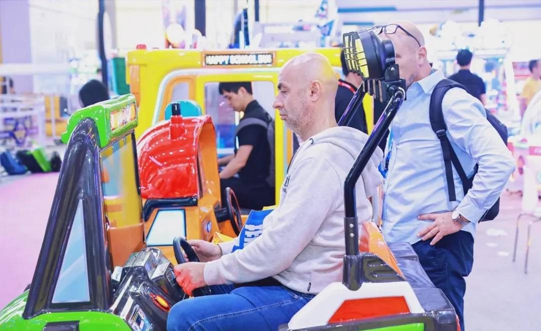 儿童游乐设备玩具展-毛绒-益智-卡通-礼品新葡京网上赌场2026中国广州玩具展览会-(图4) 儿童游乐设备玩具展-毛绒-益智-卡通-礼品新葡京网上赌场2026中国广州玩具展览会-(图4)